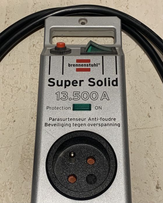 Listwa zasilająca Brennenstuhl Super Solid 2,5 m