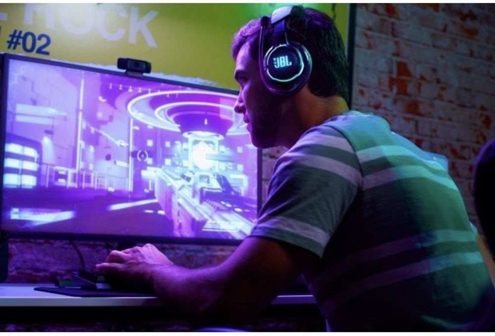 Геймерські навушники JBL Quantum 810