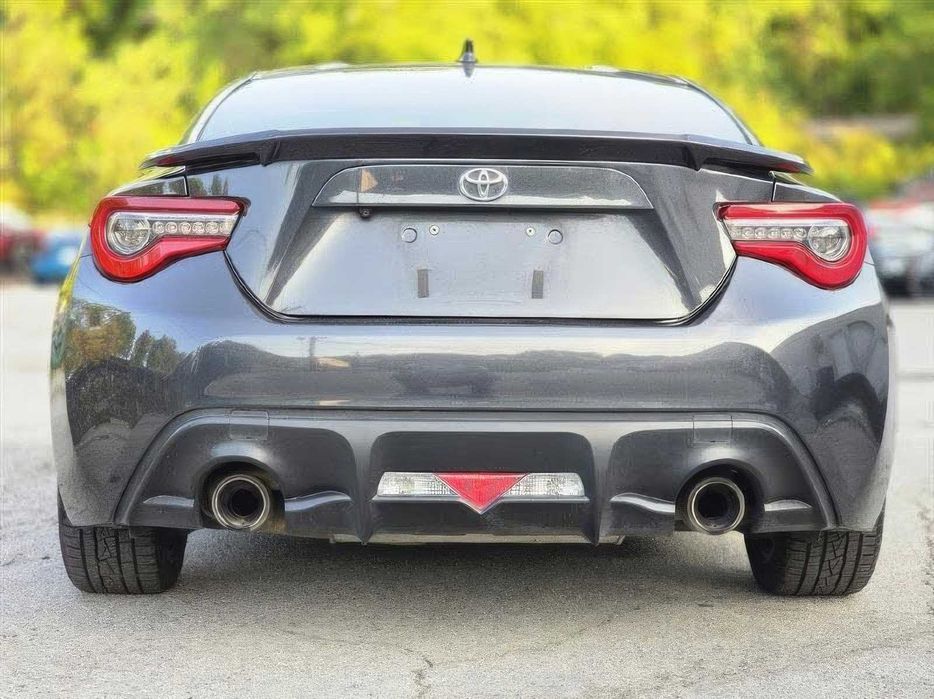 Toyota GR86      2017