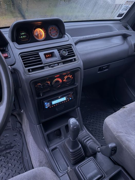 Mitsubishi Pajero 2.5 GLX