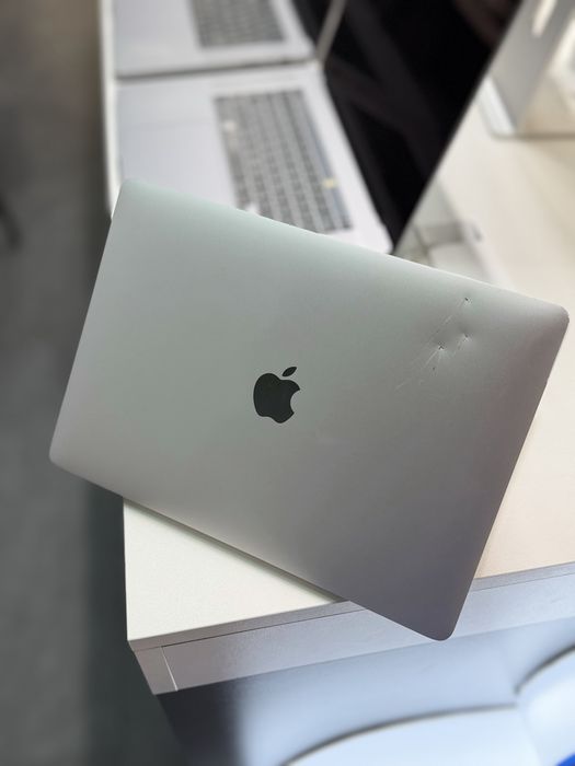 MacBook Pro 13” (2020) i5 / 8GB / 512GB стан 8.5/10 #73804