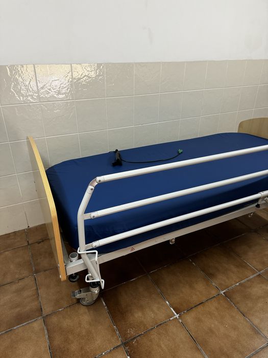 Cama articulada eletrica  e colchão anti-escaras