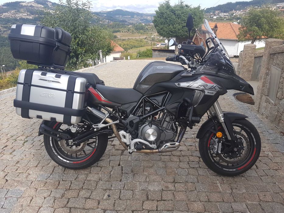 Mota Benelli TRK 502