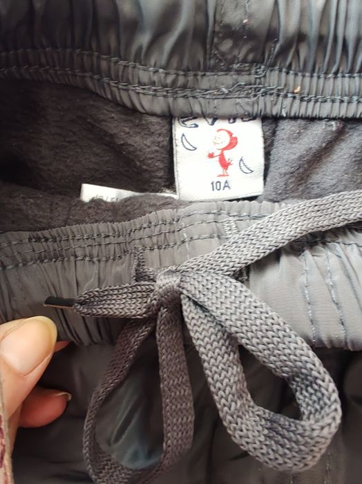 Spodnie ortalionowe 134