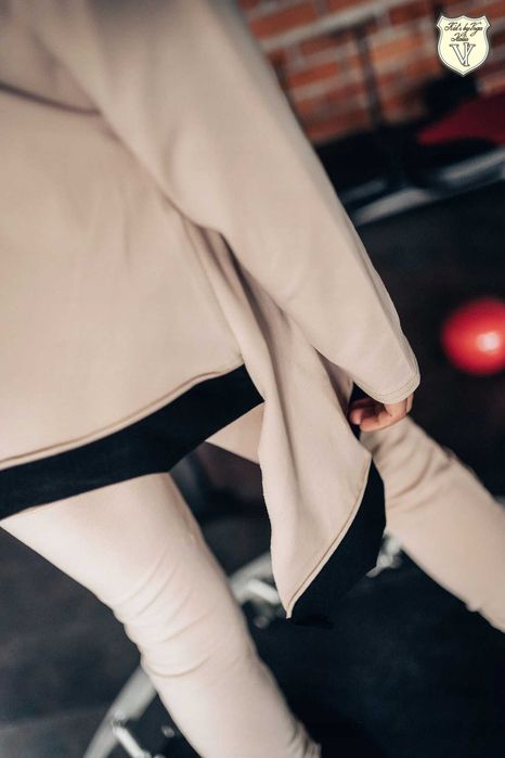 Spodnie beż z marszczeniem dziewczęce nowe 122-128