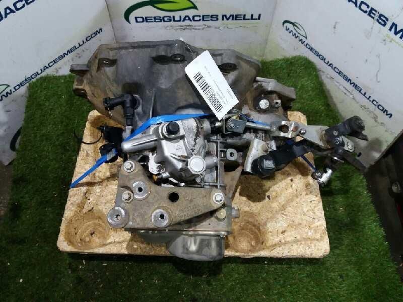 OPEL ASTRA TRANSMISSION BOX REF. F17W374