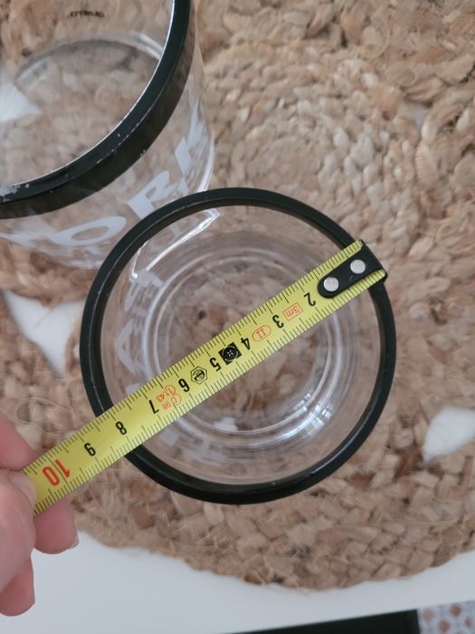 Szkła, świeczniki, ozdoby