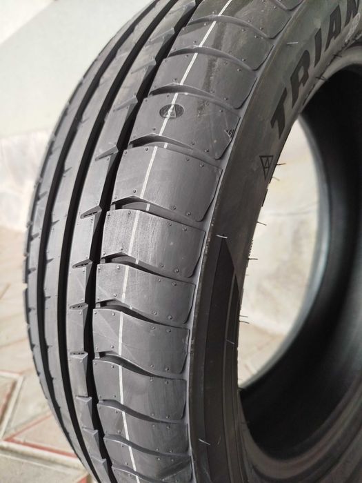 Шини 225/45R18	Triangle	TH202	95Y XL | нові літні 4шт