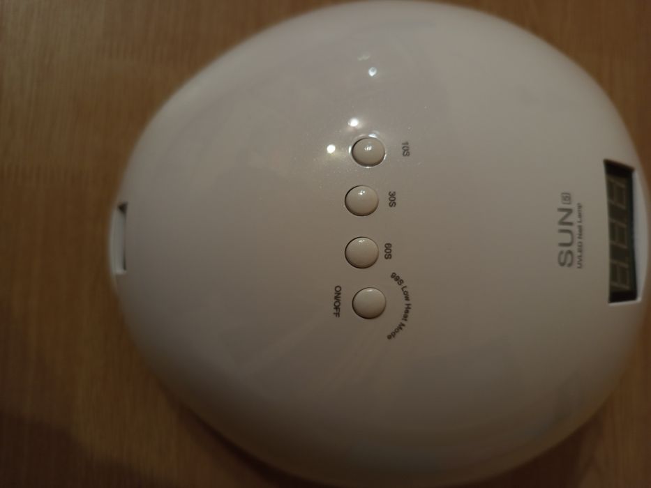 Лампа для гель лака