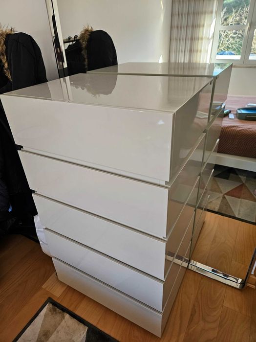 Vende-se Cama+aparador+espelho (interdesign)