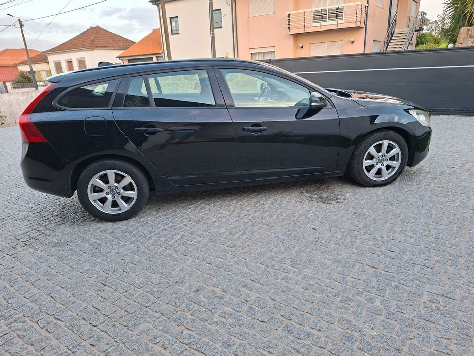 Volvo V60 1.6 D knetic