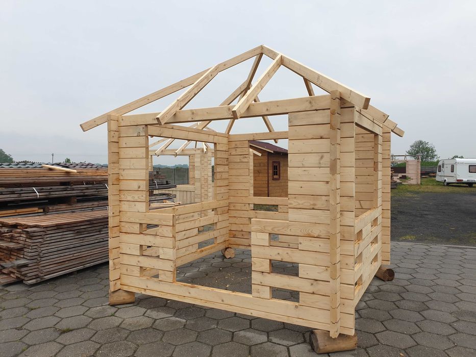 Altanka drewniana , z bala