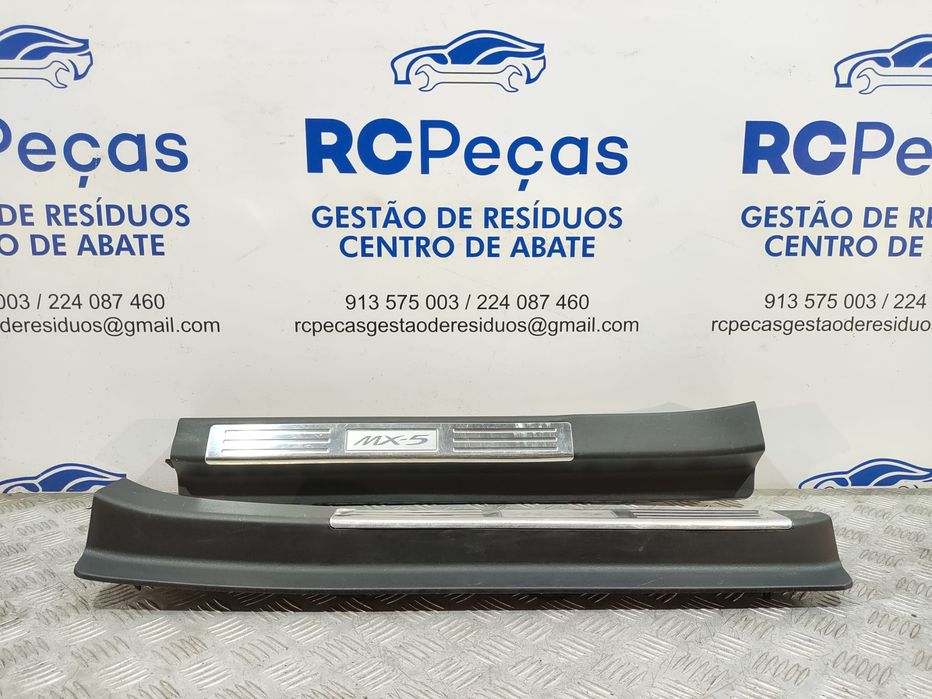 Soleiras Porta Embaladeiras Original Mazda MX 5 NC NE5168710 NE5168720