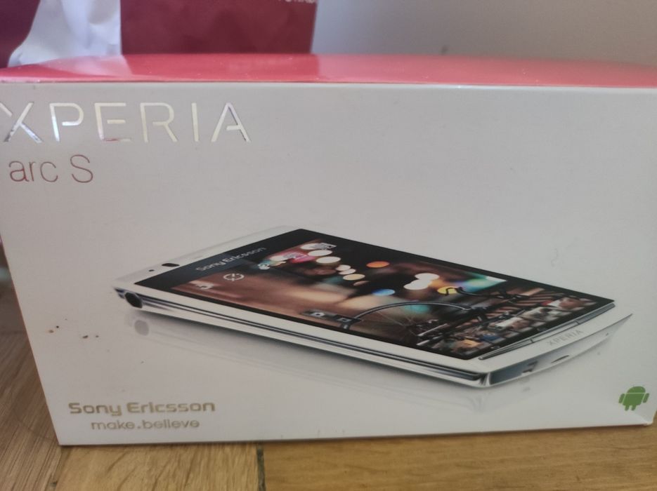 Sony Ericsson arc S