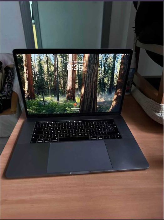 Macbook Pro 15 inch 2018 32Gb Ram 500SSD