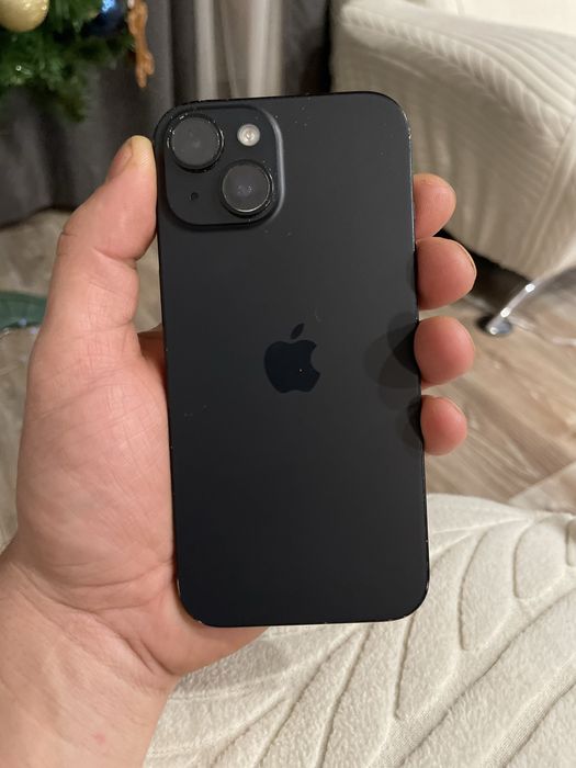 Продам Iphone 15