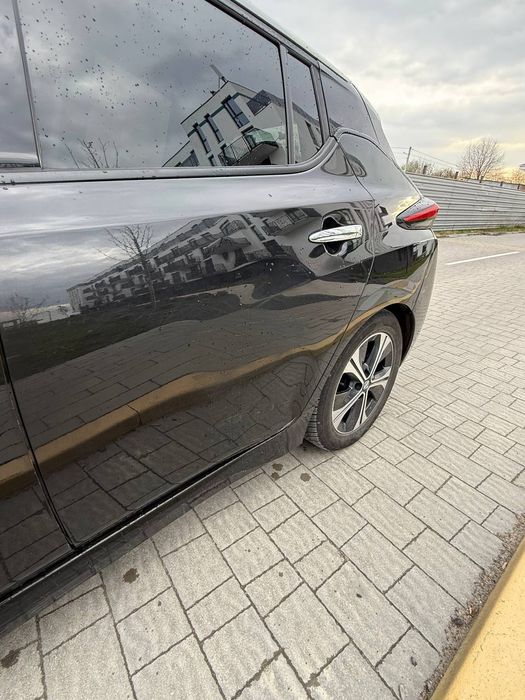 Nissan leaf 2 ze1 40квт європа