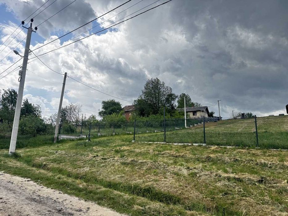 Продаж ділянки 21 сот.під будівництво у с. Рокитне