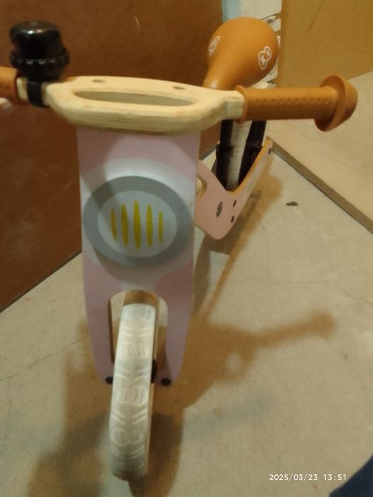 Rowerek biegowy drewniany