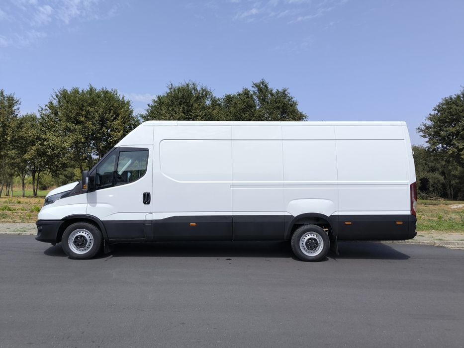 Iveco Daily 35s18 furgão motor 3.000 180cv