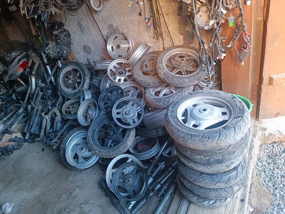 Диск на скутер Honda dio tact lead Suzuki lets  1 2 new address v 125 zz inch up Sport 110  Yamaha jog Sa 16 zr sa 36 sa 39 sa vino sa 37 vino 3jk