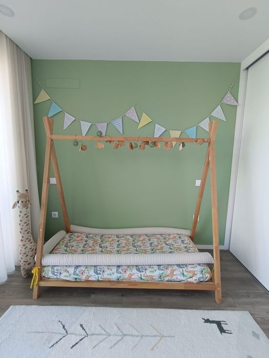 Cama tipi montesori com colchão