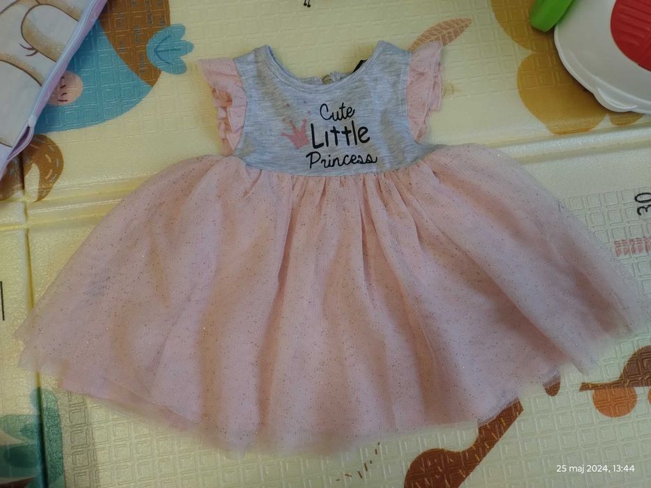 Komplet Sukienka niemowlęca 6 m plus rajstopy