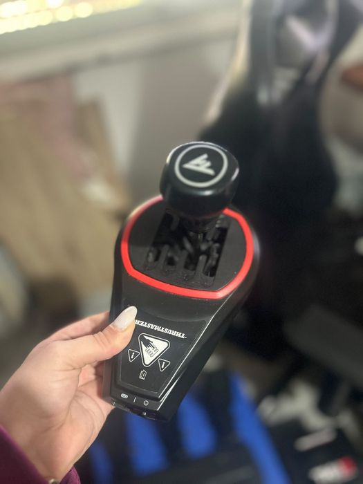Volante Moza R3 + Pedais + Shifter