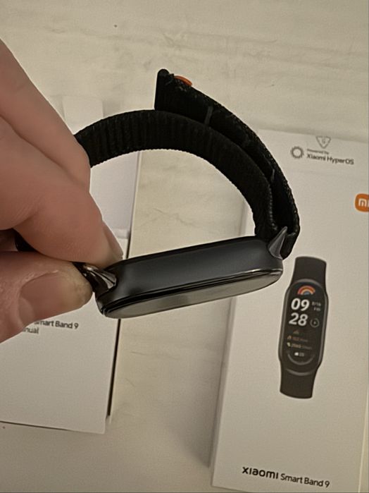 Продам оригінальні Xiaomi mi band 9 (часи) в гарному стані.