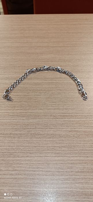 Pulseira Prateada Nova de 10 mm / 20cm