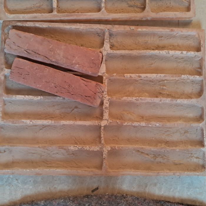 Поліуретанові форми для декоративної плитки