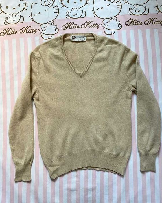 Vintage beżowy sweterek dekolt w serek 100% kaszmir B.B Anry M/L/XL
