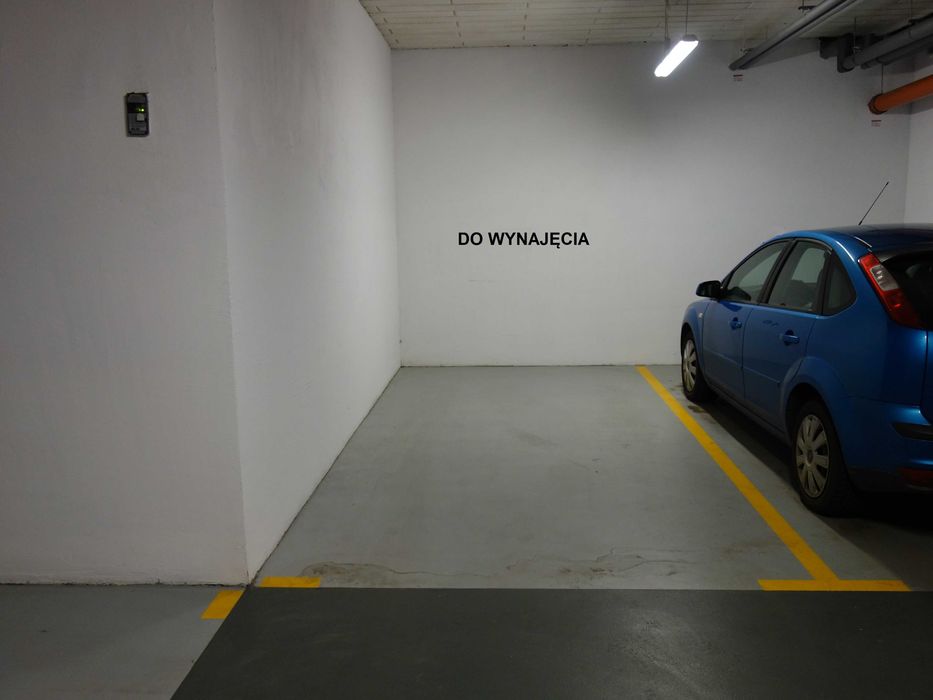 Miejsce postojowe Centrum blisko rynku poziom 0, Wroclaw, Dmowskiego,