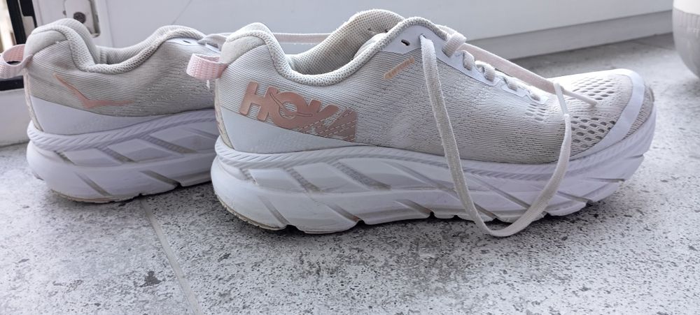 Buty damskie do biegania Hoka clifton6