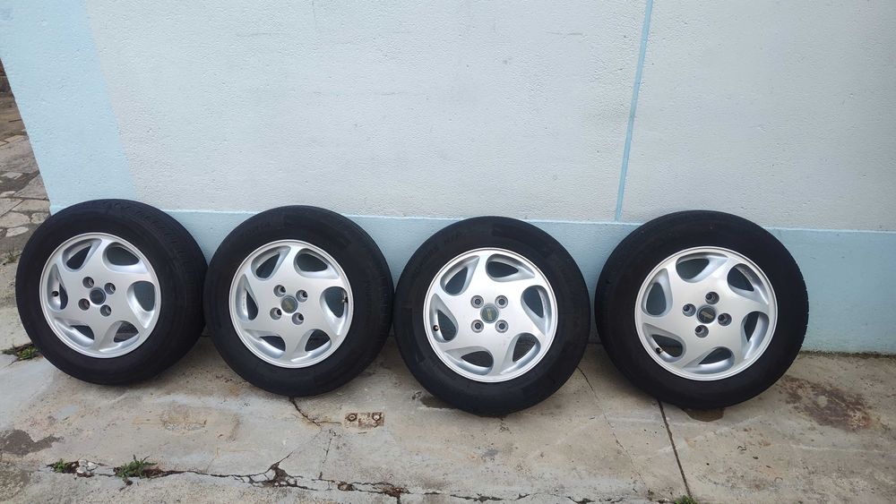 jantes com pneu aro 14.em ótimo estado!