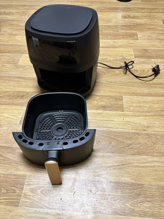 Продам нову айро фритюрницю на 6 літрів