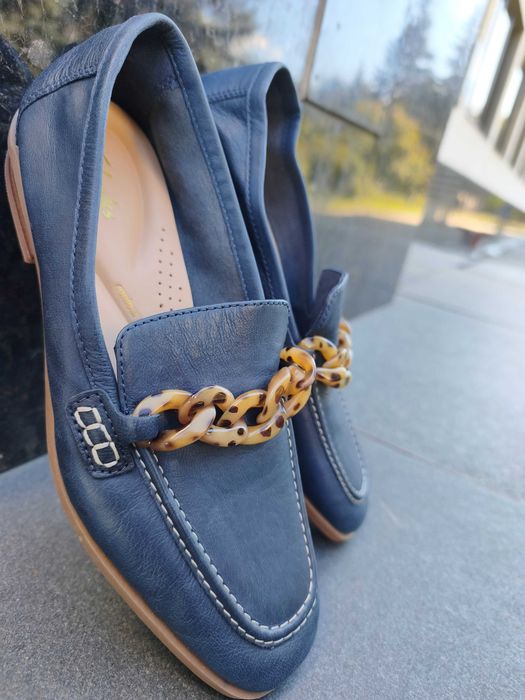 Лофери, балетки Clarks
