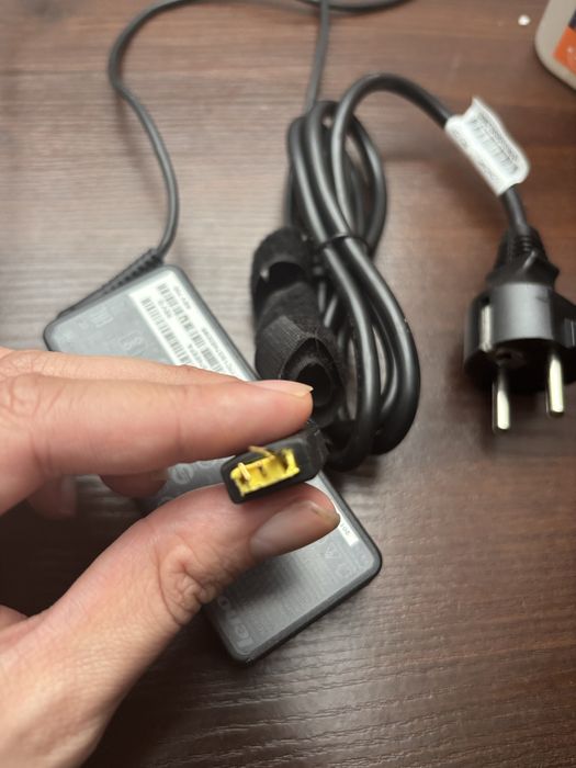 Zasilacz do Lenovo Thinkpad L470 65W uszkodzony kabel