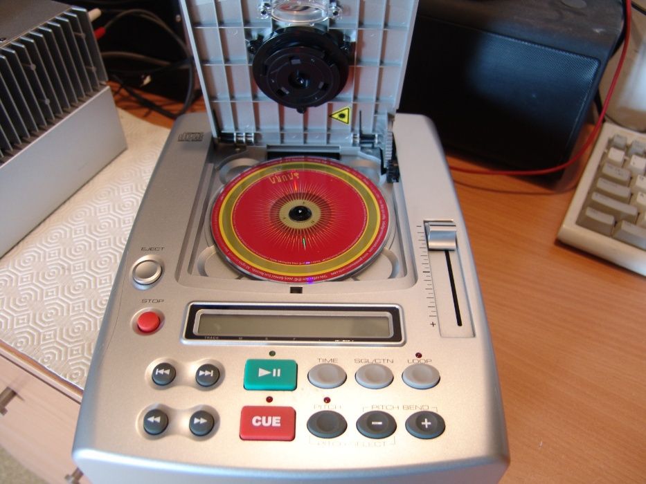 Leitor de CD STANTON S-250