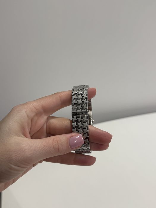 Christian Dior годинник часы