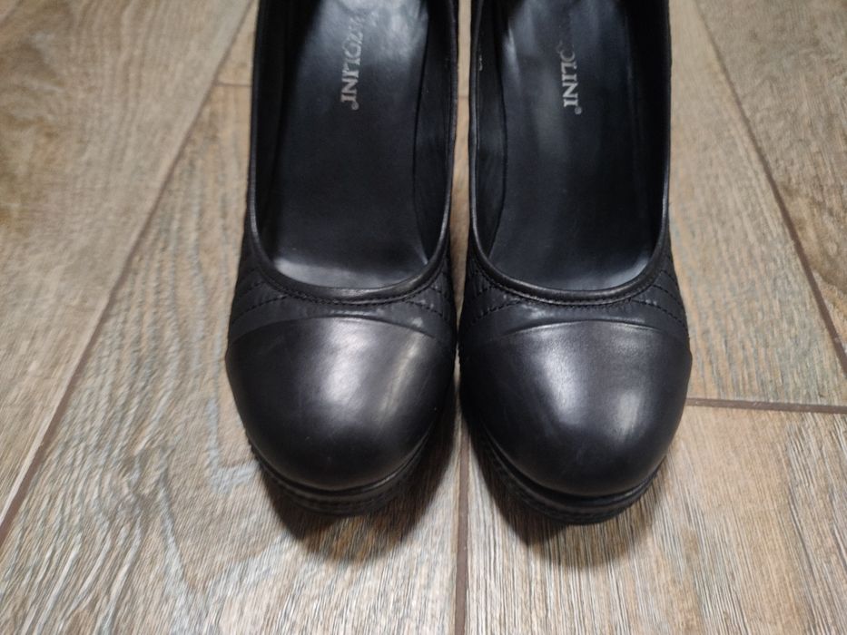 Туфли Carlo Pazolini р.37 в хорошем состоянии