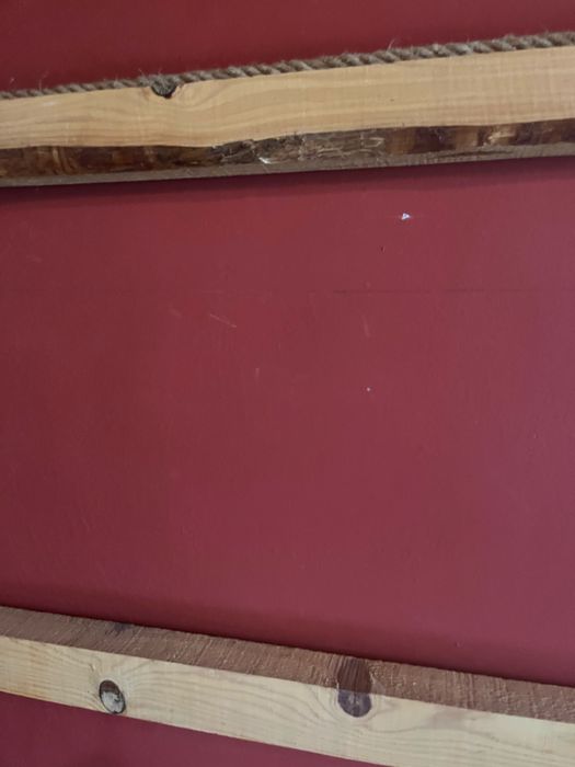 Moldura rustica de parede madeira