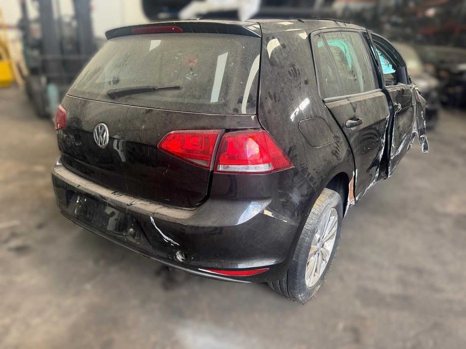 VW Golf VII de 2014 Para Peças REF Motor - CLHA REF Cx - MWW