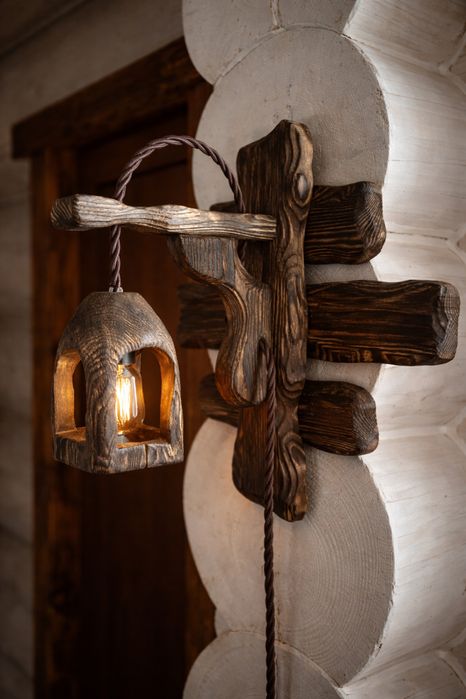 Люстри,журнальні столики