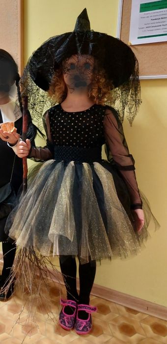 Strój na bal przebierańców dla dziewczynki rozmiar 134