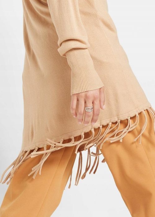 B.P.C beżowy sweter z szerokim golfem i frędzlami ^36/38