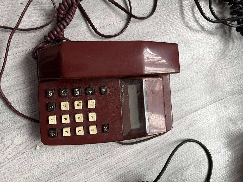 Telefon stacjonarny bordowy sceptre 100