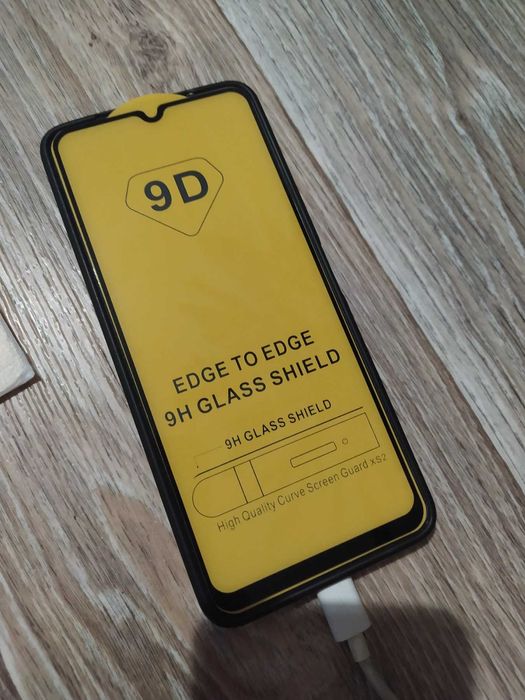 захисне скло на ксіомі редмі А3