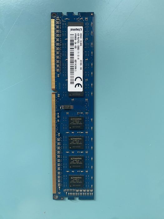 RAM 4GB 1600Hz Kingston64751287307779123