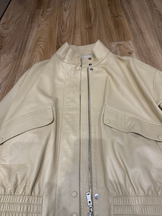 Massimo Dutti. Куртка жіноча шкіряна. Розмір L. Кольор пісочний.